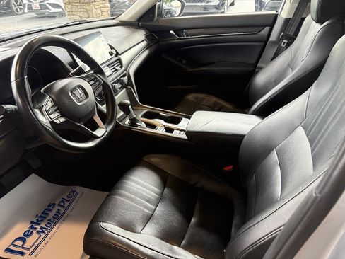 Used 2018 Honda Accord EX-L image 2