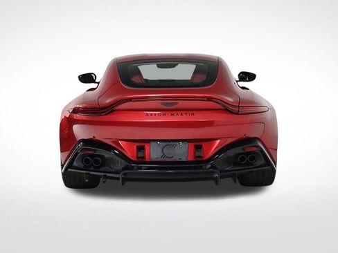 Used 2023 Aston Martin V8 Vantage Coupe image 4