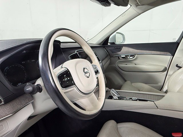 Used 2021 Volvo XC90 T8 Inscription w/ Advanced Package AWD/4WD image 18