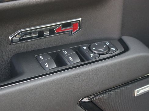 Used 2026 GMC Sierra 1500 AT4 w/ AT4 Premium Package AWD/4WD image 15