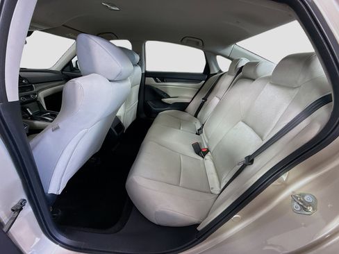 Used 2018 Honda Accord LX image 25