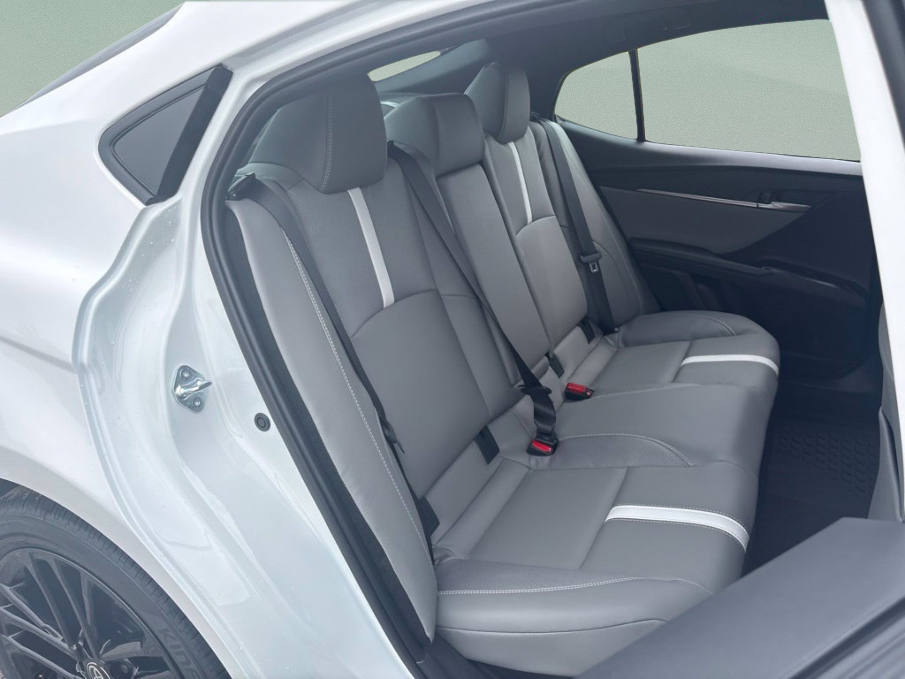 New 2026 Toyota Camry SE FWD image 19