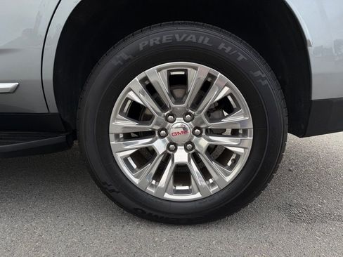 Used 2023 GMC Yukon Denali AWD/4WD image 30