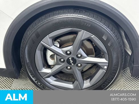 Used 2025 Kia K4 FWD image 14