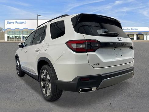 New 2026 Honda Pilot Elite image 4
