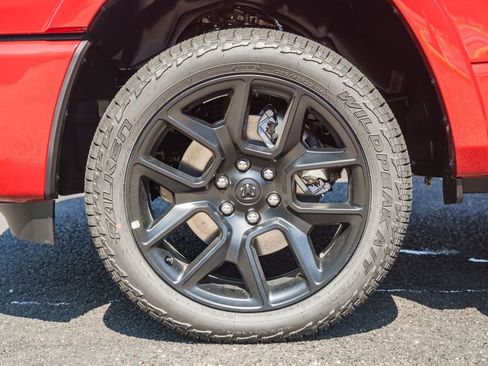 New 2026 RAM 1500 Laramie AWD/4WD image 20