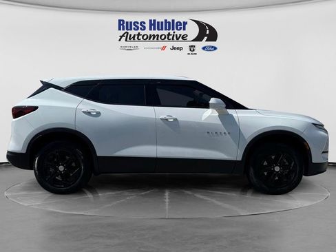 Used 2023 Chevrolet Blazer LT AWD/4WD image 8