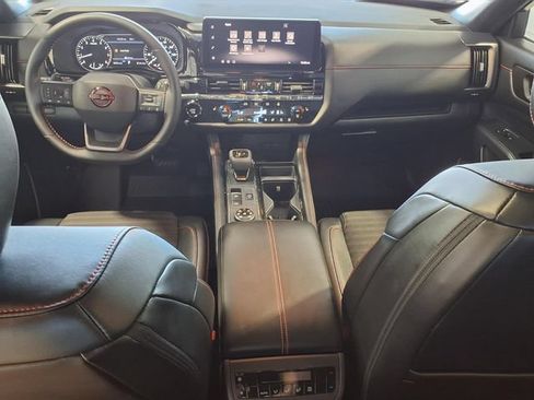 Used 2026 Nissan Pathfinder Rock Creek w/ Rock Creek Premium Package AWD/4WD image 21