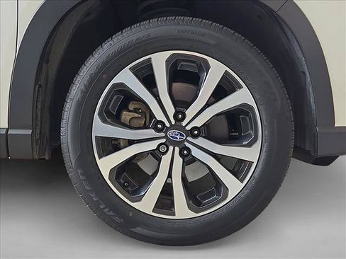 Used 2024 Subaru Forester Limited w/ POP Package 3 AWD/4WD image 23