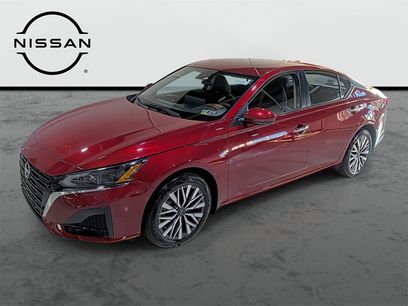 Used 2024 Nissan Altima 2.5 SV w/ SV Premium Package