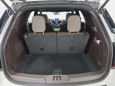 Used 2023 Ford Explorer King Ranch w/ Technology Package AWD/4WD image 35