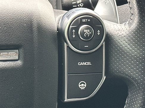 Used 2017 Land Rover Range Rover Sport Supercharged image 26