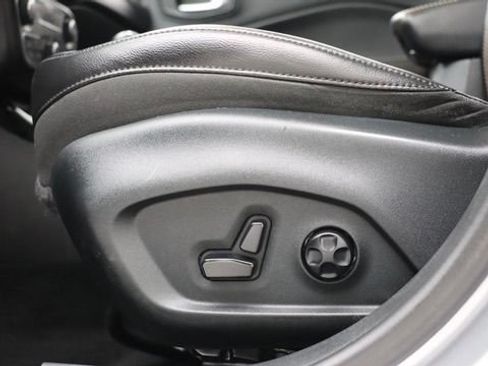 Used 2019 Jeep Compass Limited w/ Safety & Security Group AWD/4WD image 13