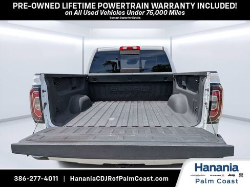 Used 2017 GMC Sierra 1500 Denali w/ Denali Ultimate Package AWD/4WD image 11