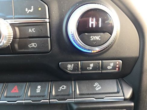 Used 2020 GMC Sierra 1500 SLT w/ SLT Premium Plus Package image 31