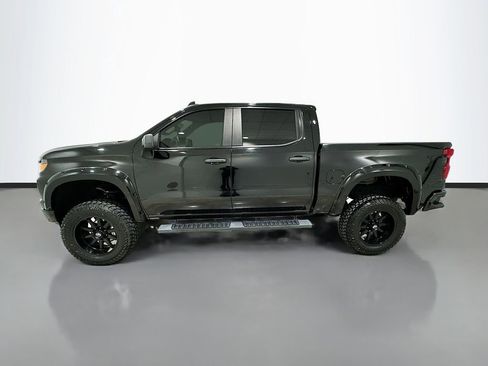 Used 2024 Chevrolet Silverado 1500 Custom AWD/4WD image 4