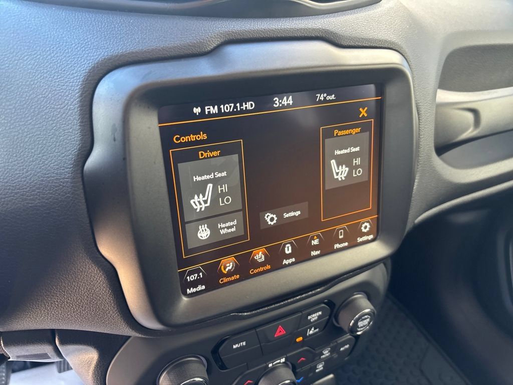 Used 2023 Jeep Renegade Limited AWD/4WD image 21