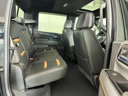 Used 2024 GMC Sierra 2500 AT4 w/ AT4 Premium Plus Package image 27