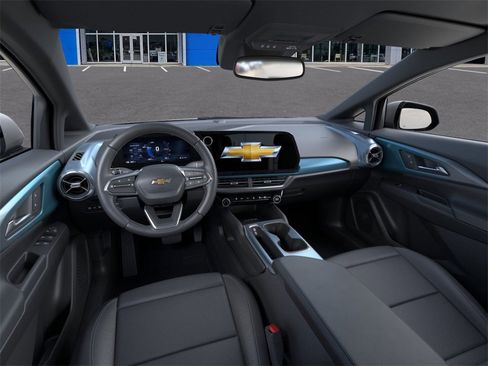 New 2026 Chevrolet Equinox EV LT image 15