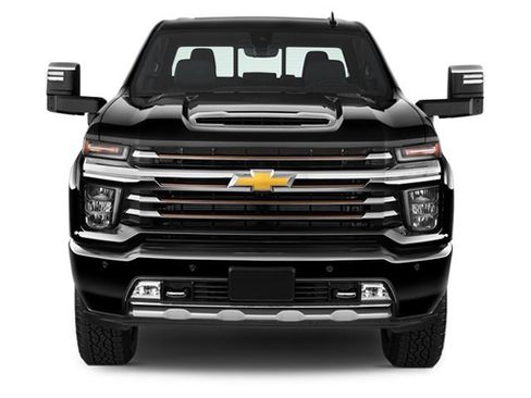 Used 2023 Chevrolet Silverado 2500 High Country w/ Safety Package II image 4