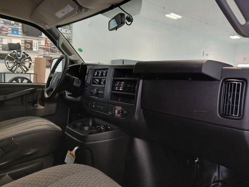New 2026 GMC Savana 2500 Extended w/ Driver Convenience Package RWD image 12