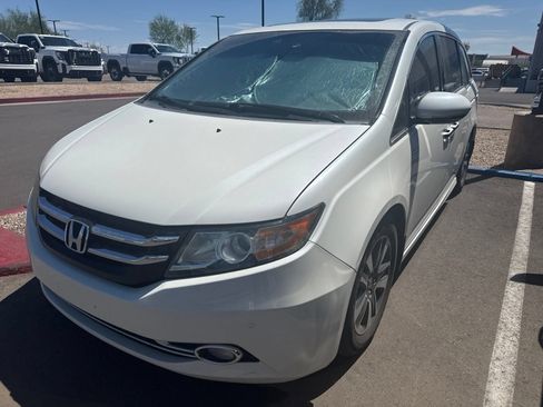 Used 2015 Honda Odyssey Touring image 7