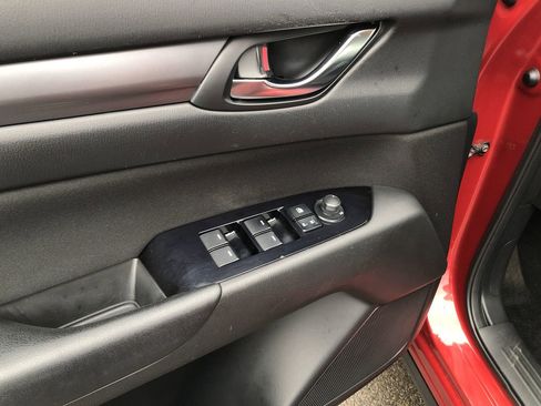 Used 2021 MAZDA CX-5 Sport image 11