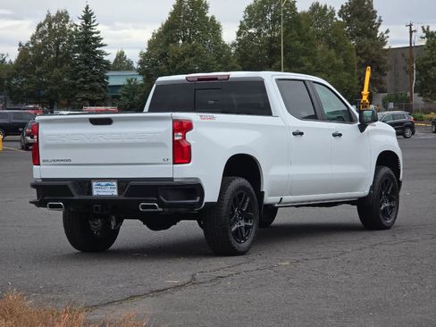 New 2026 Chevrolet Silverado 1500 LT Trail Boss w/ Convenience Package II image 2