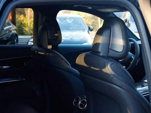 New 2026 Mercedes-Benz GLC 300 GLC 300 image 31