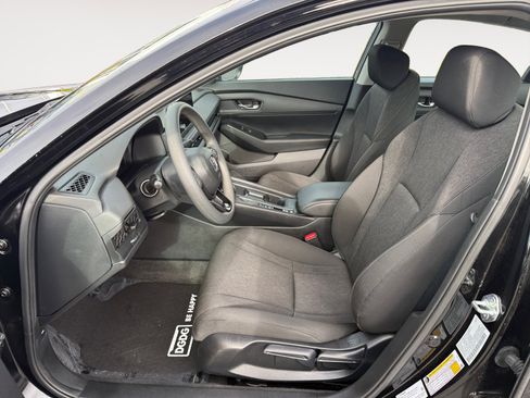 Certified 2023 Honda Accord LX image 10