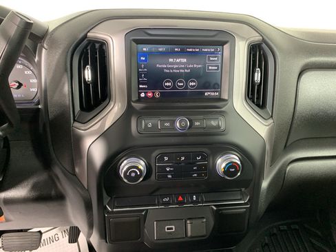Used 2020 GMC Sierra 1500 4x4 Double Cab w/ Fleet Convenience Package image 23