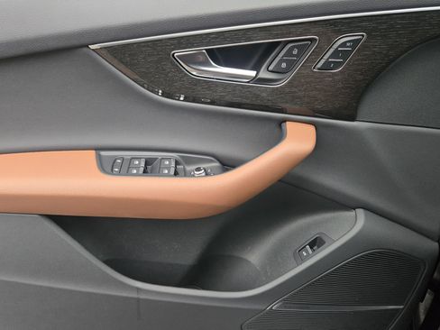 Used 2021 Audi Q7 2.0T Premium Plus w/ Premium Plus Package image 32