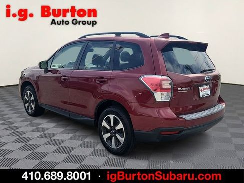 Used 2018 Subaru Forester 2.5i Premium w/ All-Weather Package AWD/4WD image 4