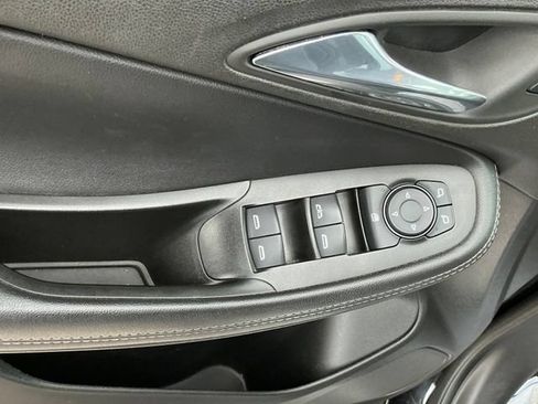 Used 2021 Buick Encore GX Select FWD image 6