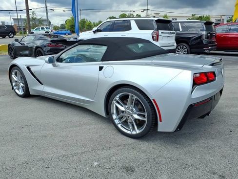 Used 2019 Chevrolet Corvette Stingray Convertible w/ 3LT RWD image 5