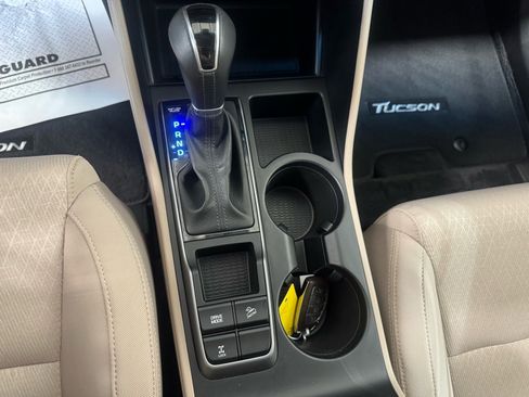 Used 2017 Hyundai Tucson Sport w/ Cargo Package image 24