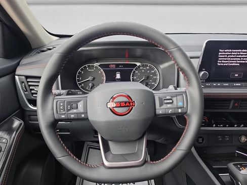 New 2026 Nissan Rogue SV AWD/4WD image 13