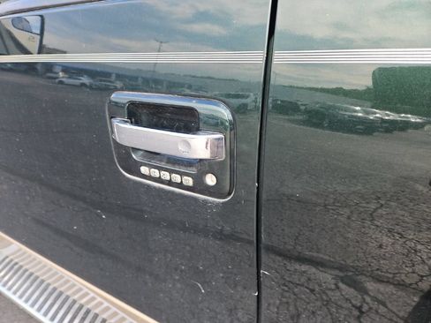 Used 2013 Ford F150 Lariat w/ Luxury Equipment Group AWD/4WD image 11