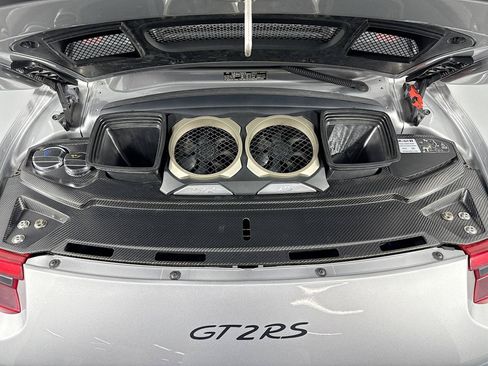 Used 2018 Porsche 911 GT2 RS RWD image 29