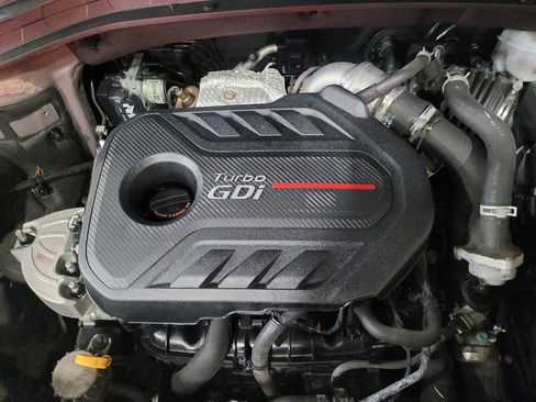 Used 2020 Hyundai Santa Fe Limited image 30