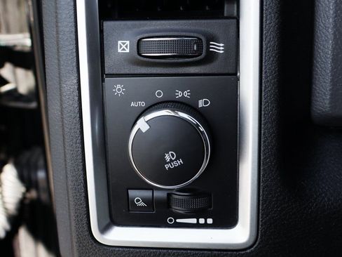 Used 2017 RAM 3500 Lone Star image 21