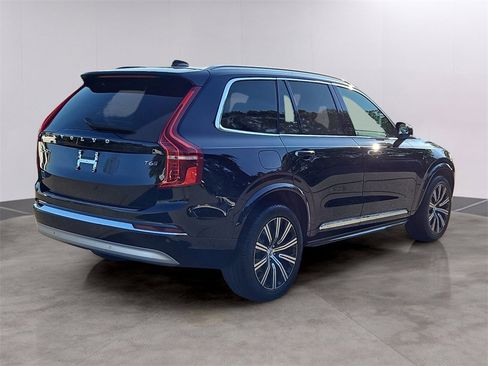 Used 2022 Volvo XC90 T6 Inscription w/ Advanced Package image 4