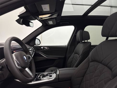 New 2026 BMW X5 xDrive50e w/ M Sport Package AWD/4WD image 24