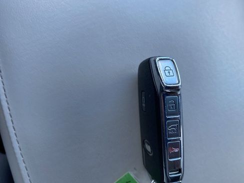 Used 2021 Kia Telluride S image 37