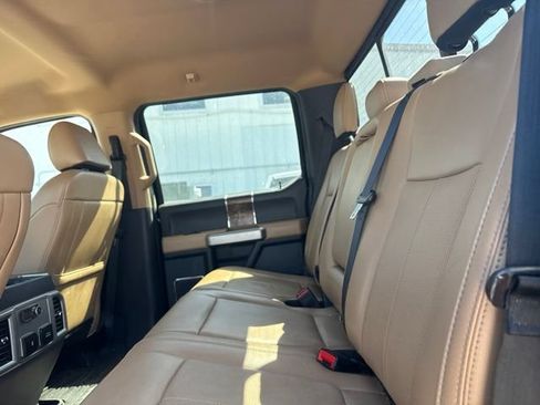 Used 2022 Ford F250 Lariat w/ Lariat Ultimate Package AWD/4WD image 6