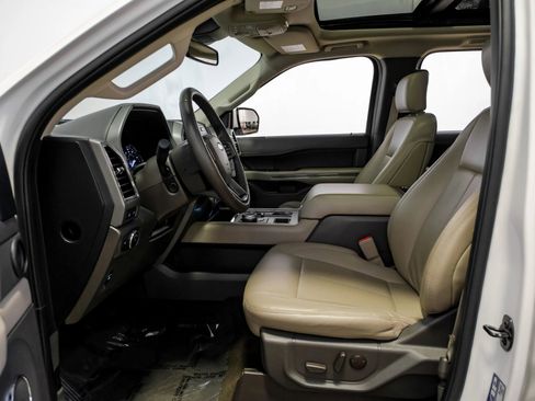 Used 2020 Ford Expedition XLT w/ Equipment Group 202A image 26