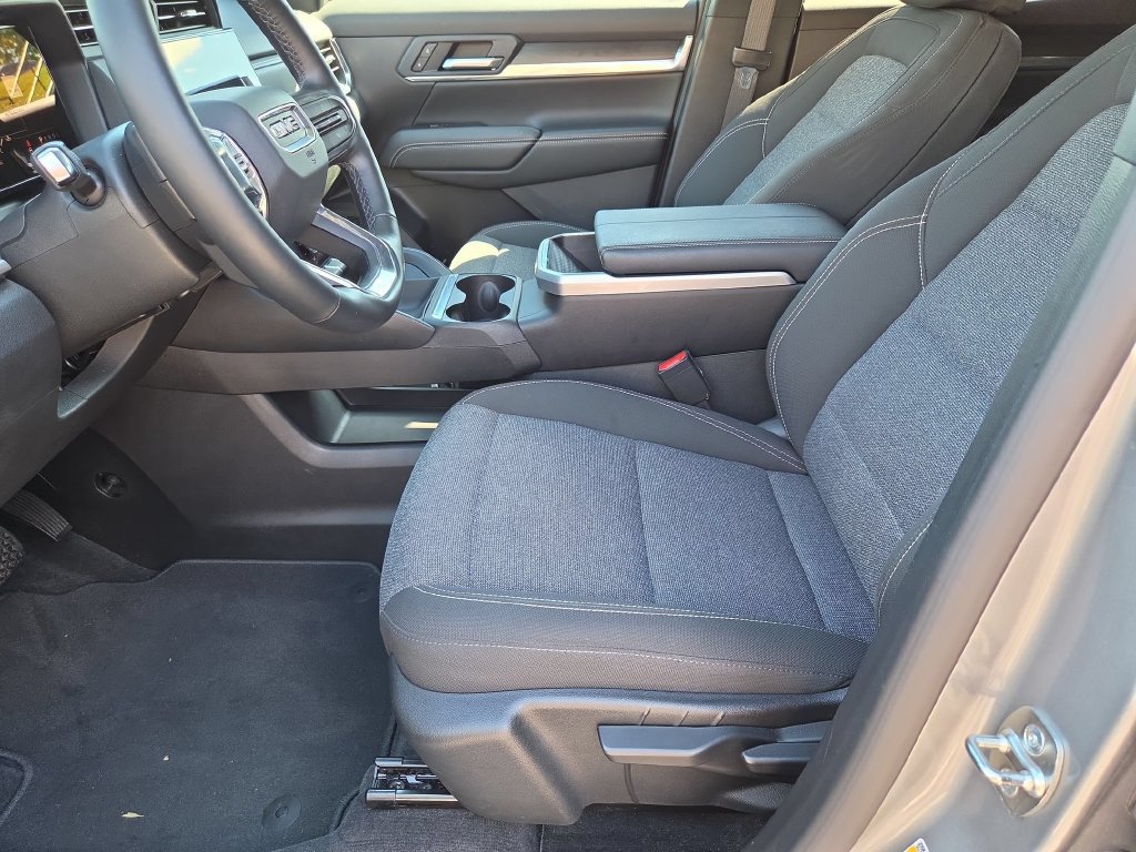Used 2026 GMC Terrain Elevation FWD image 25