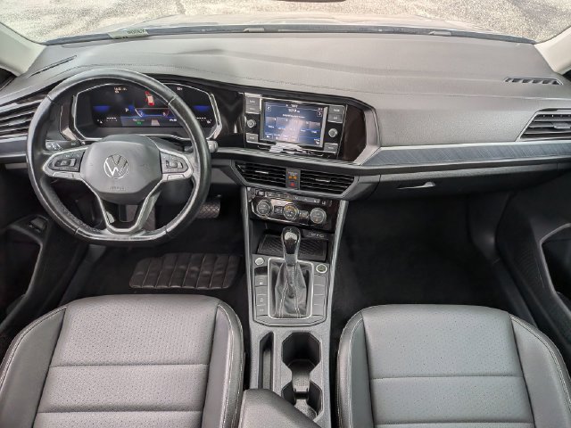 Used 2024 Volkswagen Jetta SE FWD image 27