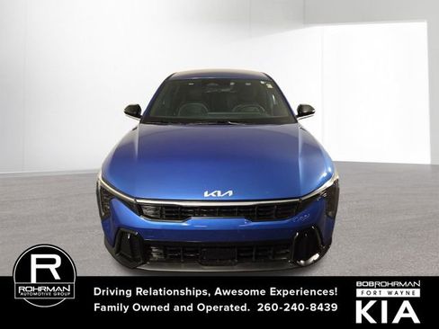 Used 2025 Kia K4 GT-Line image 3