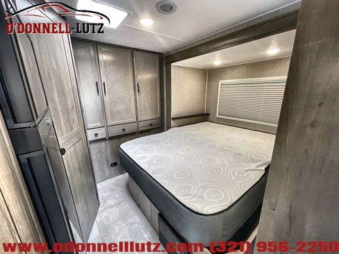 Used 2020 Mercedes-Benz Sprinter 3500 image 44